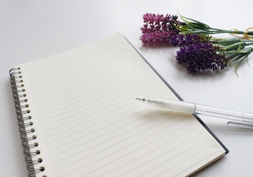 ラベンダーとノート